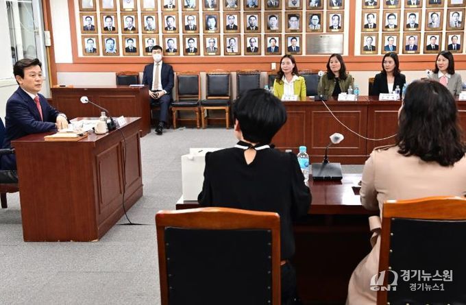 조규일 진주시장, 제12대 진주시어린이집연합회 임원진과 간담회