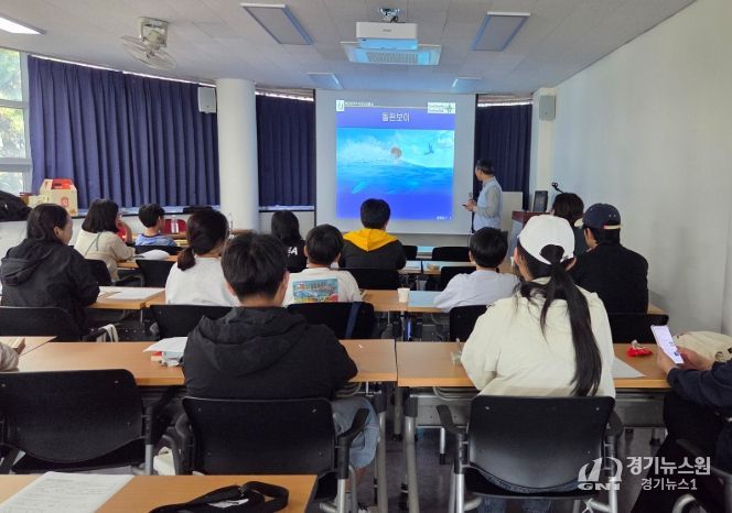 ‘10월의 하늘’ 과학 강연