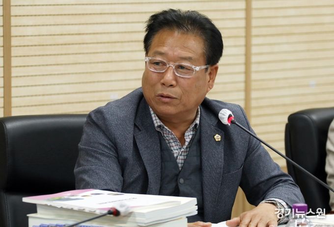 “청년행정인턴 채용기간 늘려 충분한 경험 제공해야”