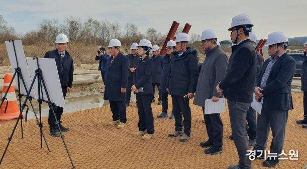 세종보 수문 정비 착수…내년 상반기 운영 가시화