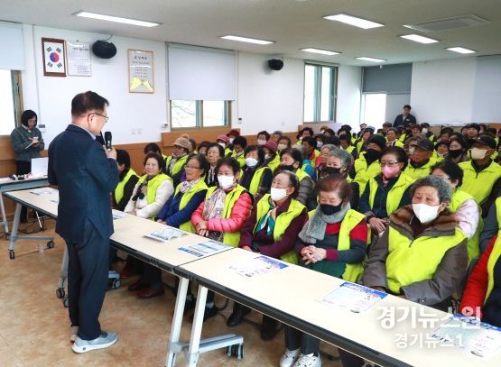 울진군 금강송면, 2024년 노인일자리사업 해단식 및 소양교육 실시