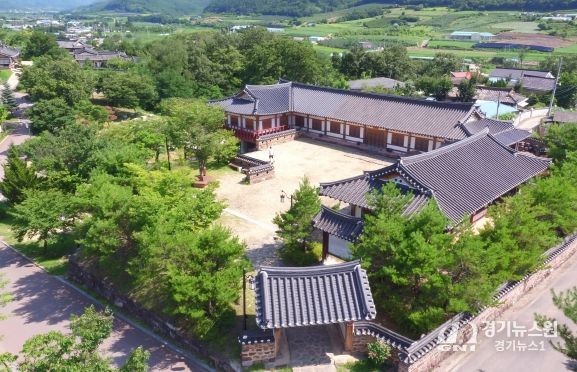 (최초의 한글조리서 음식디미방, 그리고 두들마을)