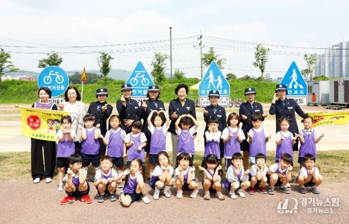 “재미있고 유익해요!” 이천시 어린이 교통안전 교육 큰 호응