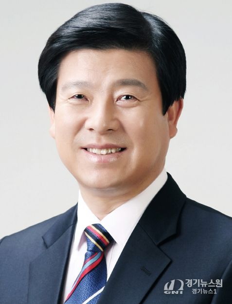 박범인 금산군수