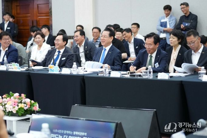 한국판 실리콘밸리·영산강 르네상스 등 비전 제