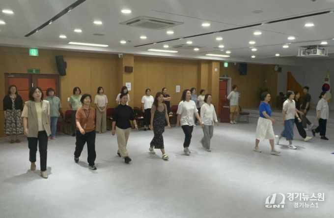 '바른 자세·바르게 걷기' 역량 강화 직무연수