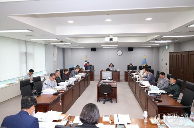 포항시의회 예산결산특별위원회, 2025년도 제2회 추가경정예산안 심사 시작
