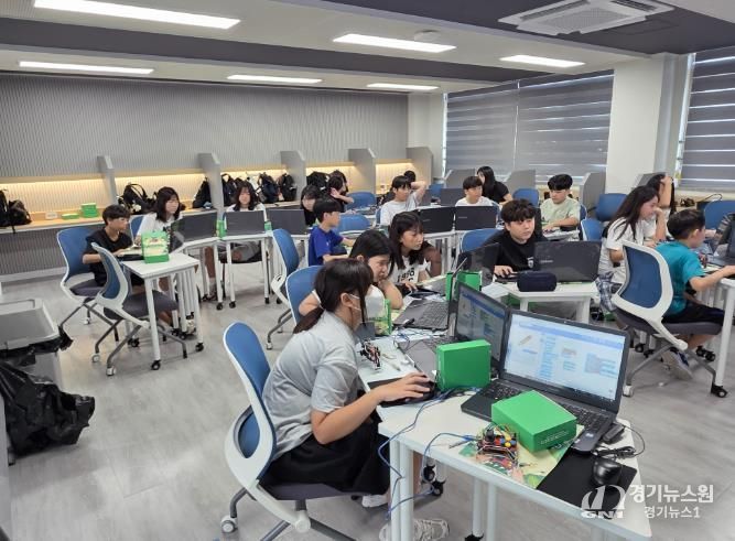 달성이룸캠프 교과연계 통학형 코딩교육 실시