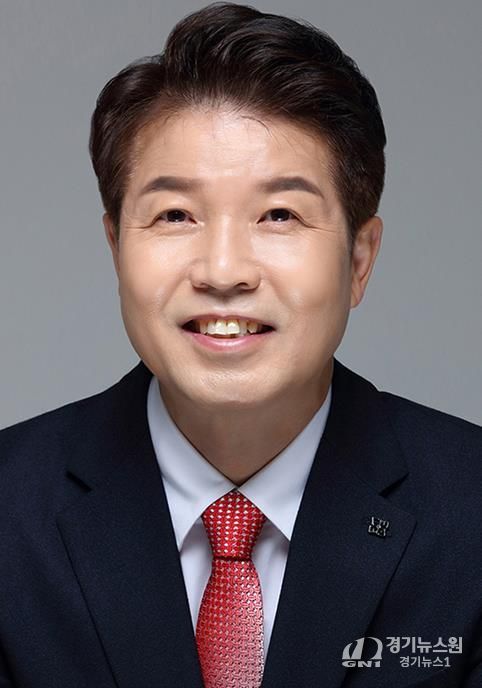 엄기호 의원 대표 발의 ‘강원특별자치도 농업인력 지원 활성화에 관한 조례 일부개정조례안’상임위 통과!