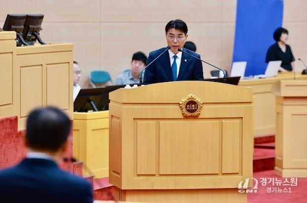 도정 질문하는 류기준 전남도의원