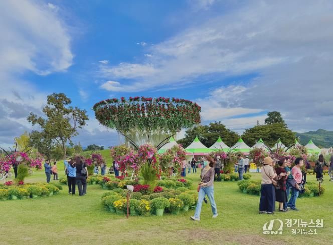지난해 ‘황금정원 나들이’ 행사 모습