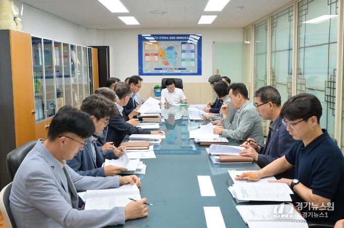 지난 15일부터 23일까지 6일간 ‘2026년도 주요업무계획 보고회’를 열고 민선 8기 4년 차 시정 운영 방향과 여수 미래 발전을 위한 핵심 과제들을 점검했다.