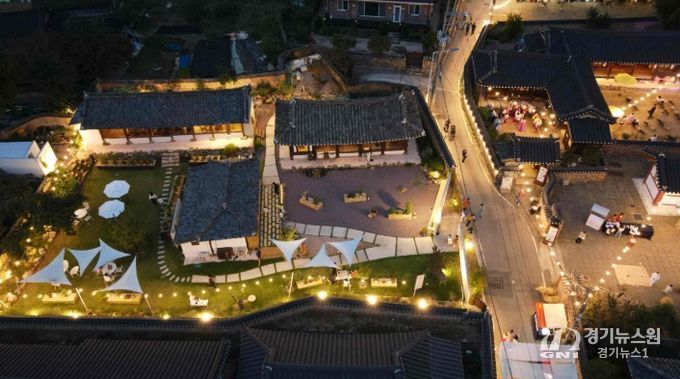 - 밀양시 교동 고택에서 진행된 볕뉘 한가위 대잔치 전경