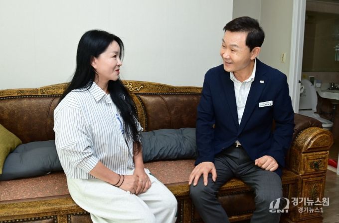 추석 맞아 공무원과 결연가구‘따뜻한 동행’추진