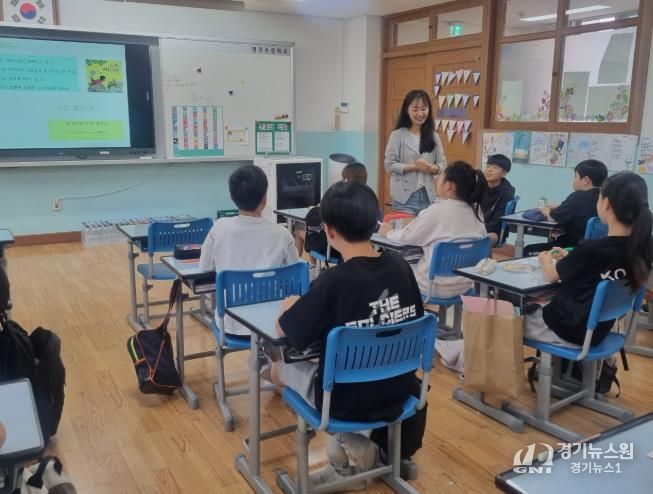 강원특별자치도교육청사임당교육원, ‘찾아가는 시쓰기 첫걸음’운영