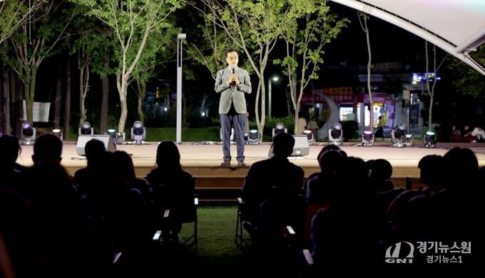 제6회 뮤직토크쇼 참석