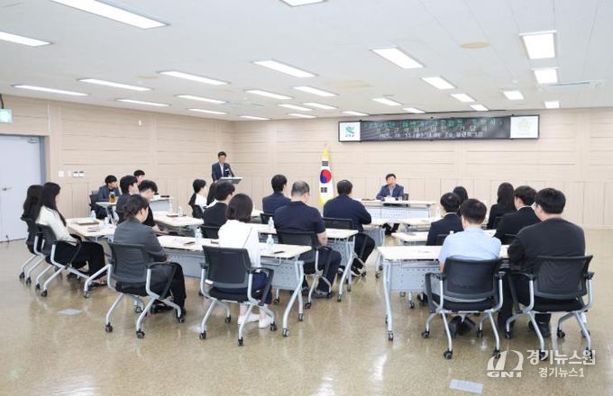 고성군의회, 신규 임용 후보자 대상 의회 견학 및 소통의 시간