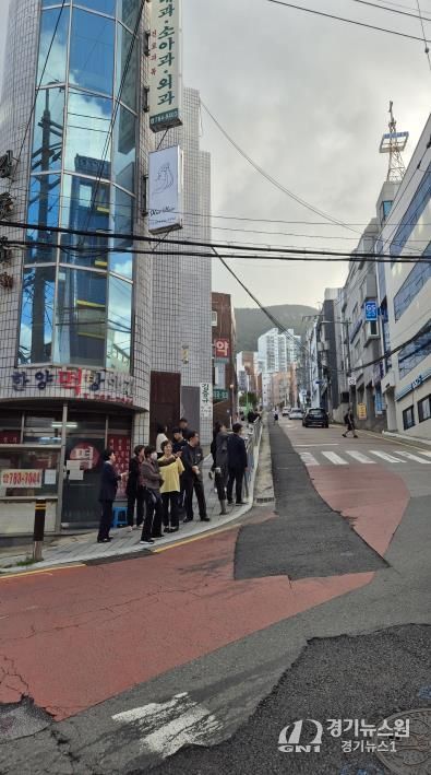 17일 반산초 통학로 점검 모습