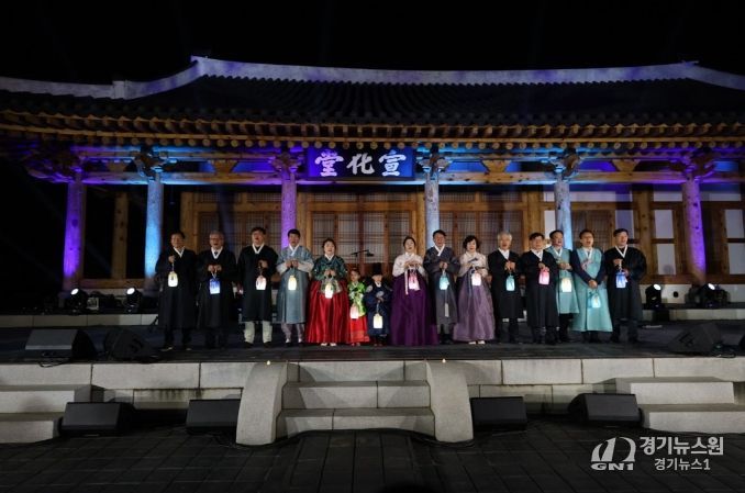 전라감영에 피어난 한복의 빛, ‘비단夜’로 물든 가을밤