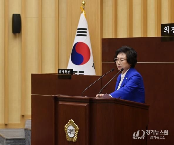광주 서구의회 고경애 의원이 제334회 임시회 중 본회의에서 발언하고 있다.  (광주 서구의회 제공)