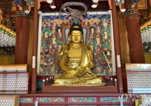 세종 비암사 소조아미타여래좌상