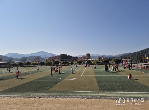 감성초, ‘꿈꾸는 마술 상자’ 마술쇼로 어린이 창의력과 자신감 키워