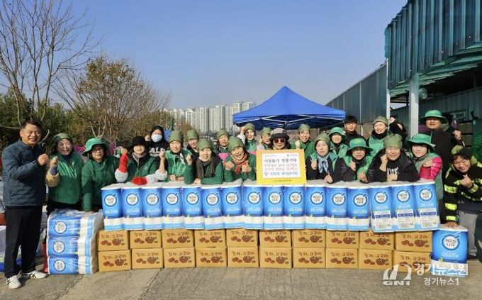 광주시 오포2동 새마을부녀회, 직접 재배한 감자·생필품 40세트 기탁