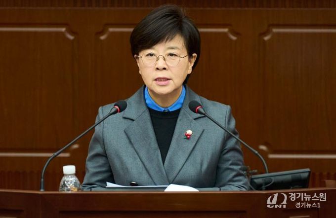 대전 서구의회, 손도선·최미자 의원 '고령자 등 교통약자를 위한 보행신호 자동연장시스템 도입 건의안' 채택