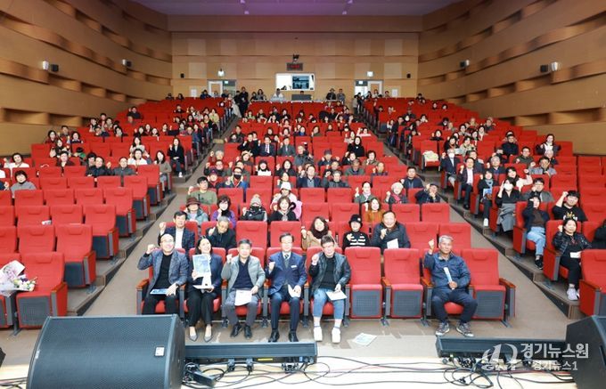 완주예총, ‘2025 예술인의 날’ 지역 예술인 시상