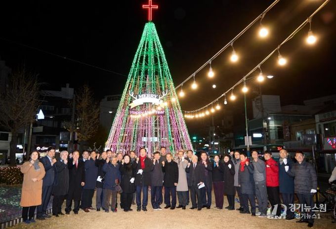 통영시, 크리스마스 성탄트리 점등식 개최