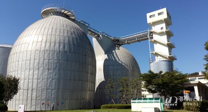 덕동물재생센터 소화조전경