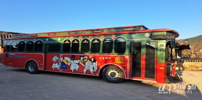 ‘21.1. 도입 운영중인 경북 안동시 트롤리 버스임)