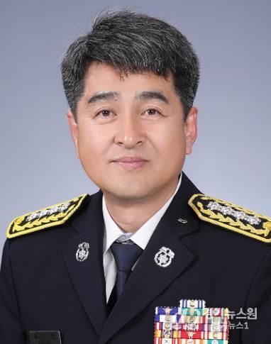 황인 제10대 119특수대응단장