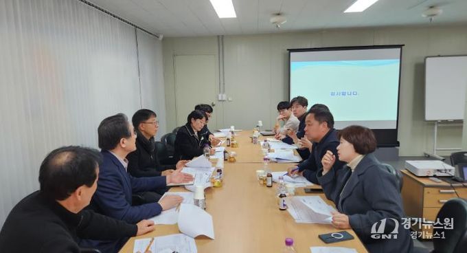 손덕상 경상남도의원, 장유 신문1지구 초등학교 신설 협의 간담회 개최