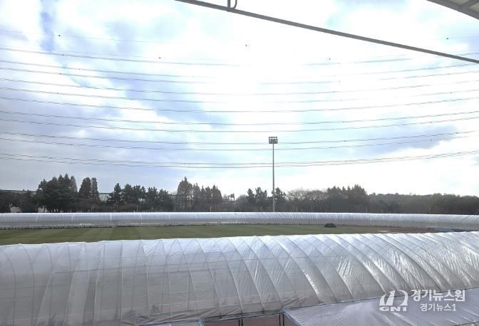시흥도시공사, 동절기 육상경기장 비닐온실 트랙 시민 개방시간 확대