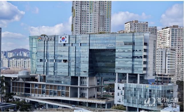 금천구청 종합청사 전경
