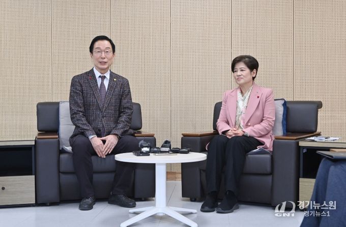 경북교육청, 대구?경북 행정통합 관련 교육 현안 정책 협의(교육자치 보장·교육재정 안정성 등 교육 분야 공통 입장 논의)