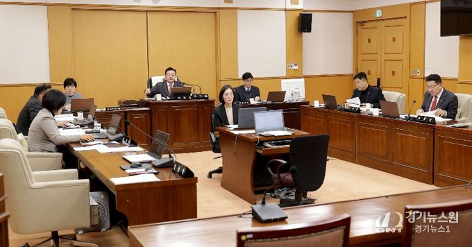 제292회 임시회 제2차 본회의 상임위 회의_산업건설위원회.