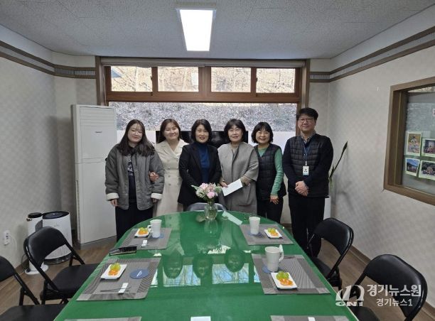 강원특별자치도교육청유아교육원,‘애민원’기탁금 전달