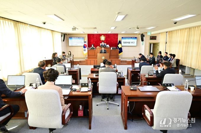 문경시의회, 제290회 문경시의회 임시회 개회