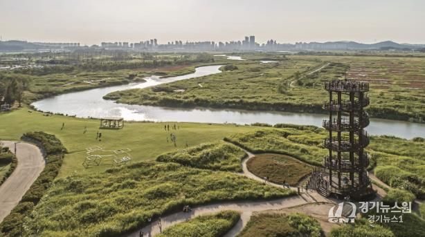 시흥도시공사, 갯골생태공원 ‘주차 무인 정산기’ 다국어 안내 기능 전면 도입