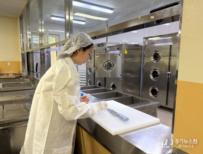 ‘학교급식 안전성 검사’ 실시