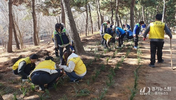 정왕3동, 손길마다 꽃피는 ‘다정한 마을 공동체’ 가꾸기 앞장